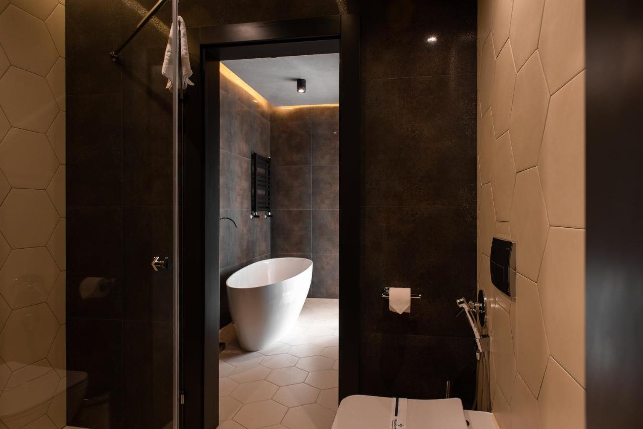 Mojo Boutique Hotel Lutsʼk Exterior foto